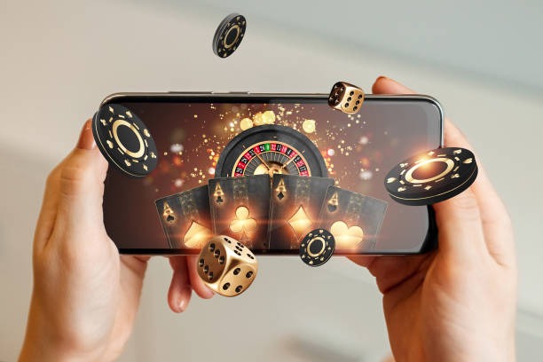 tuak mobile live roulette table with video stream, betting controls, and chat interface