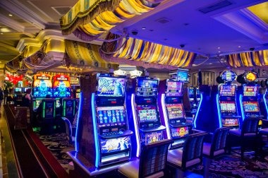 tuak Weekly Cashback calculation showing live-dealer tables and weekly settlement